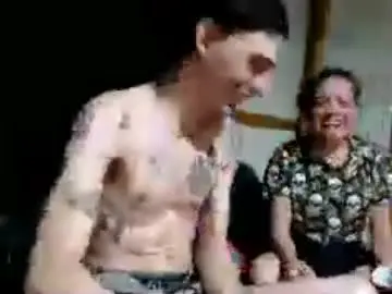 Chaturbate Live Sex of miahells