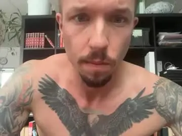Chaturbate Watch Live Sex Cams of robert_x666