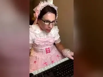 Chaturbate Adult Video Chat of missnicolenicolenicole