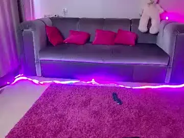 Chaturbate Watch Live Sex Cams of nally_ferrari