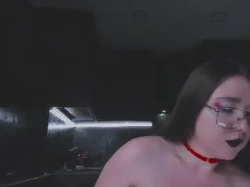 Chaturbate Live Sex Cam of alisaxfox