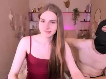 Chaturbate Live Sex Cam of roxy_kisss