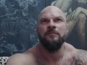 Chaturbate Live Sex of viking_me