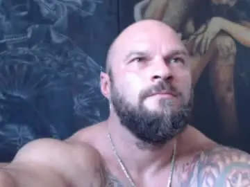 Chaturbate Live Porn of viking_me