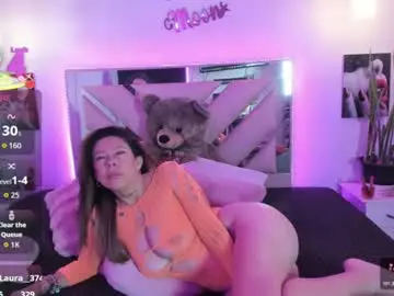 Chaturbate Sex Cam of karly_moonn