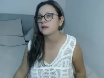 Chaturbate Live Sex of sophie_lopez1