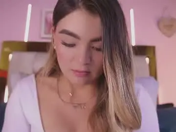 Chaturbate Watch Live Sex Cams of _emily_r