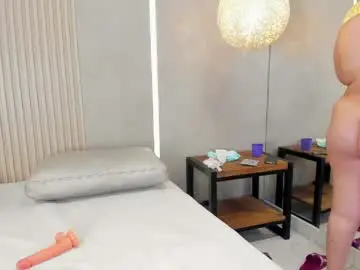 Chaturbate Live Sex Cam of niky_hamilton