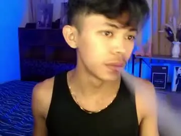 Chaturbate Live Sex Cam of horny_joshxxx