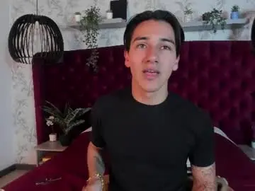 Chaturbate Live Porn of andyjoy_