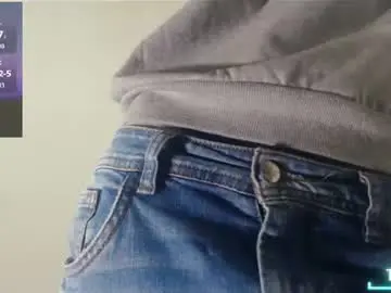 Chaturbate Free Porn Cam of grayhorny