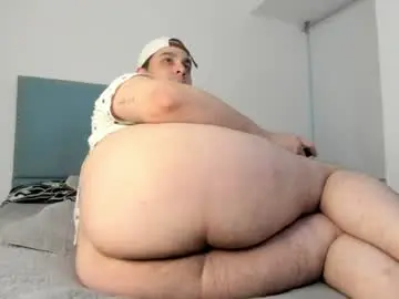 Chaturbate Sex Cam of latin_boy_surprise