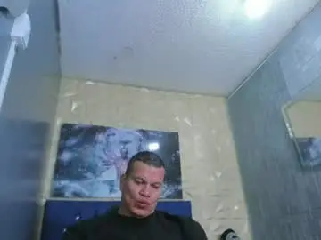 Chaturbate Adult Video Chat of tyleer_scot