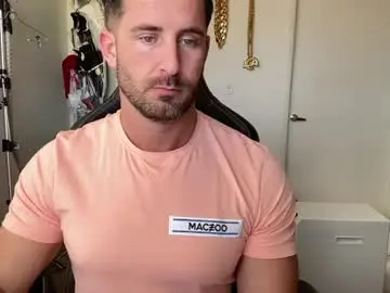 Chaturbate Live Porn of brettmycles