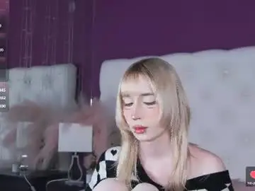 Chaturbate Live Sex Cam of cutetomie