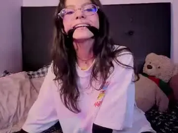Chaturbate Adult Webcam of _gaia33_