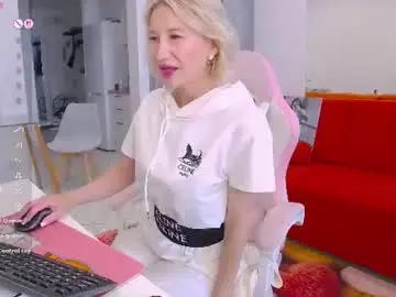 Chaturbate Best live sex cam show of marysantamonika