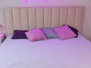 Chaturbate Watch Live Sex Cams of viirginia_robinson