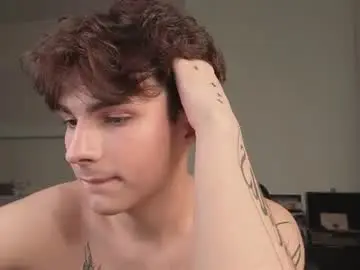 Chaturbate Nude Webcam of mystic_evan
