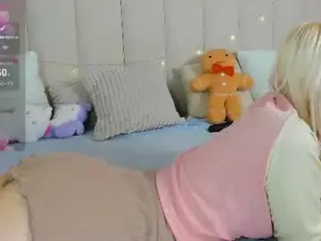 Chaturbate Best live sex cam show of adele_silvyy