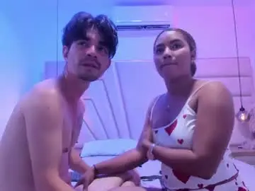 Chaturbate Best live sex cam show of luna_and_axell