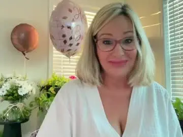 Chaturbate Free Live Porn of milf_goddess