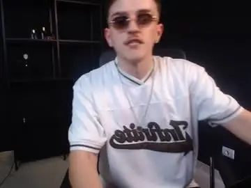 Chaturbate Live Porn of felixstark