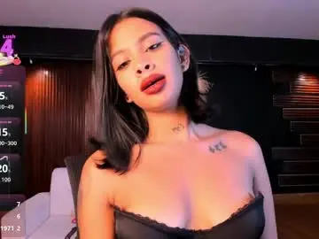 Chaturbate Nude Webcam of saracorraless