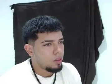 Chaturbate Watch Live Sex Cams of alucard_smith_