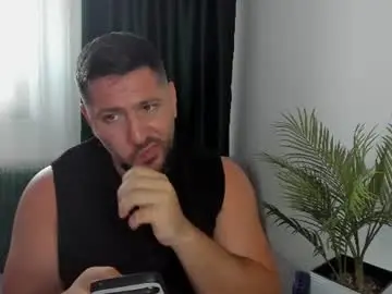 Chaturbate Live Sex Cam of gold_alpha_boy