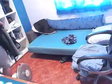 Chaturbate Nude Webcam of ravingr3d3