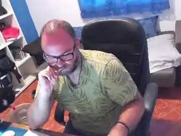 Chaturbate Free Live Porn of ravingr3d3