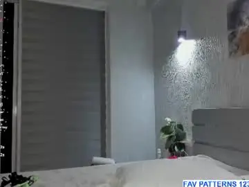 Chaturbate Best live sex cam show of sophiashyy