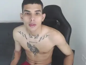 Chaturbate Adult Video Chat of kings_latins
