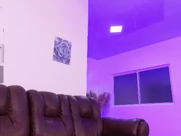 Chaturbate Watch Live Sex Cams of lara_giraldo