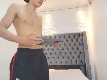 Chaturbate Best live sex cam show of lenny_knox2