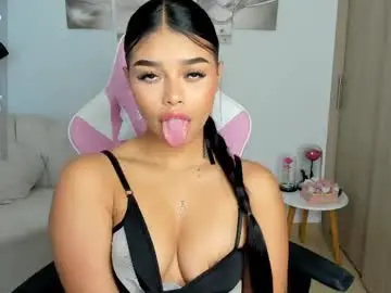 Chaturbate Free Porn Cam of hailey_florez