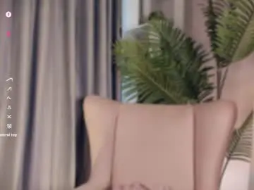 Chaturbate Live Sex Cam of lykava