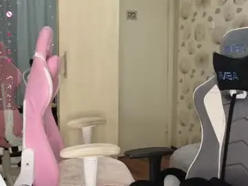 Chaturbate Live Sex Cam of _cute_ice
