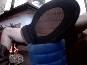 Chaturbate Watch Live Sex Cams of badhombremx