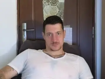 Chaturbate Watch Live Sex Cams of tattooedhunk_