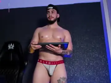 Chaturbate Free Live Porn of thiagomeneses0