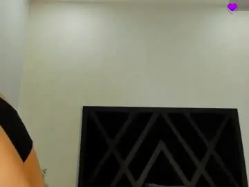 Chaturbate Sex Cam of zoee_martins_