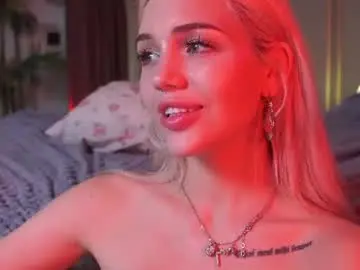 Chaturbate Watch Live Sex Cams of milabunny_