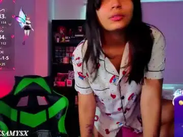 Chaturbate Adult Webcam of helia_n_amy