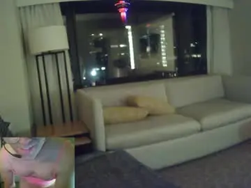 Chaturbate Live Sex Cam of iamlistening