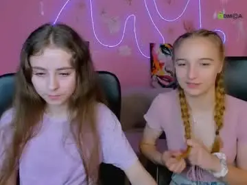 Chaturbate Free Live Porn of rebecca_smile_