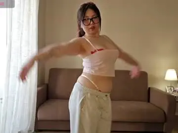 Chaturbate Live Sex Cam of shenadoll