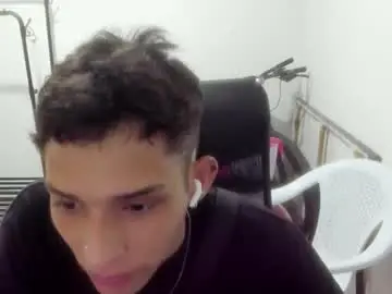 Chaturbate Watch Live Sex Cams of white_master444