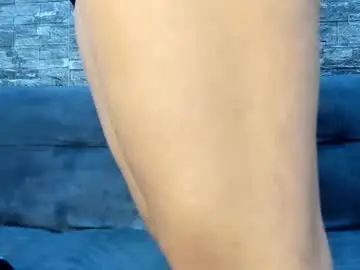 Chaturbate Live Sex Cam of ashley_collins1